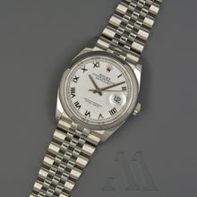 Load image into Gallery viewer, Rolex Datejust 126200 LC100