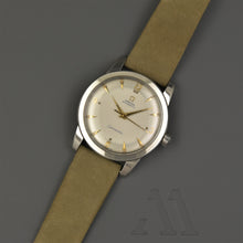 Load image into Gallery viewer, Omega Seamaster 2377