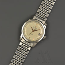 Load image into Gallery viewer, Omega Seamaster Calendar
