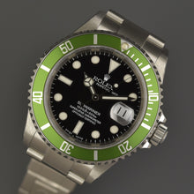Load image into Gallery viewer, Rolex Submariner 16610LV Full Set