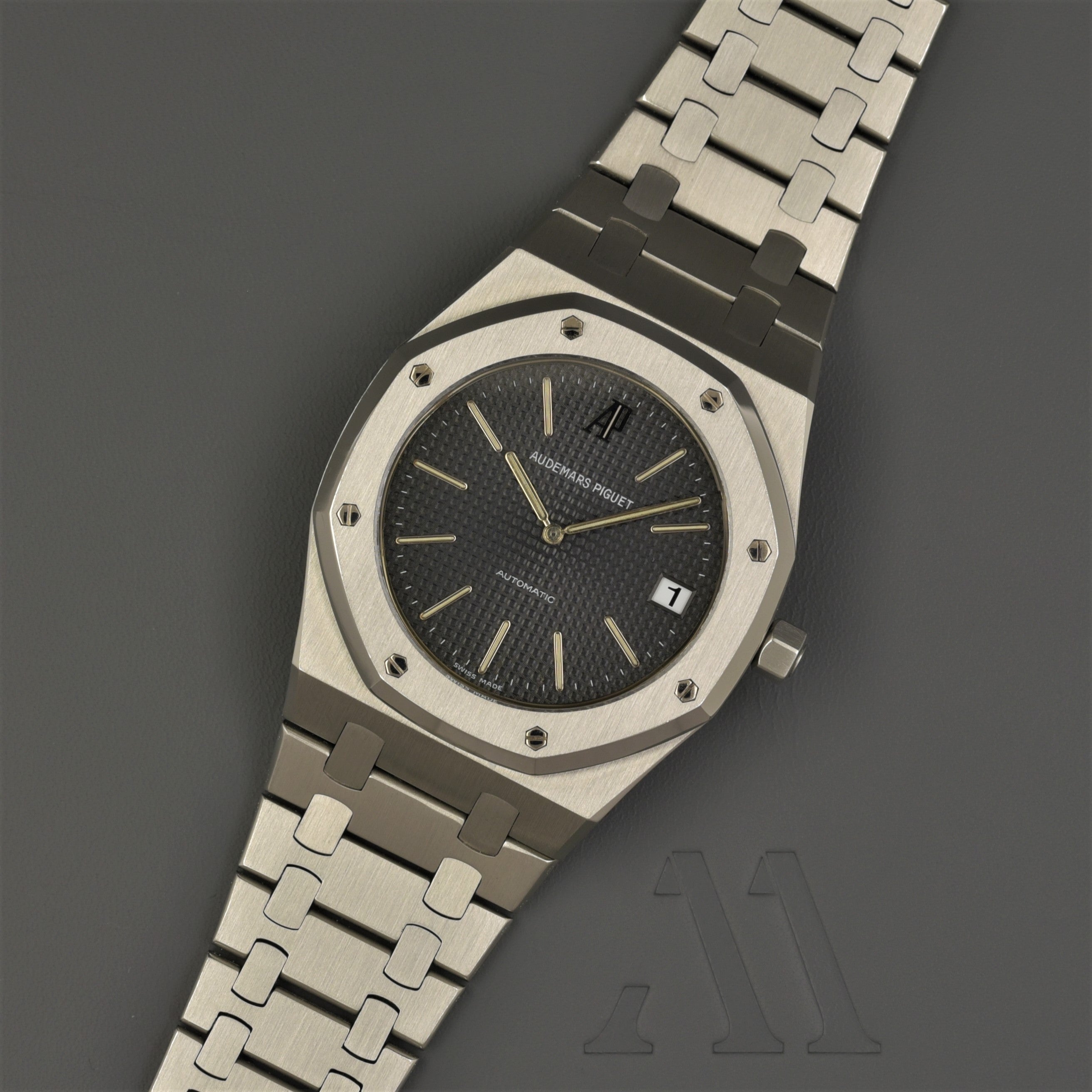 Audemars Piguet Royal Oak 5402 D Series Full Set ALMA Watches