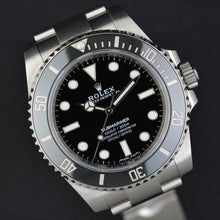 Load image into Gallery viewer, Rolex Submariner 114060 Full Set