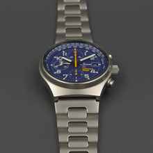 Load image into Gallery viewer, Sinn Cargo 747 Chronograph