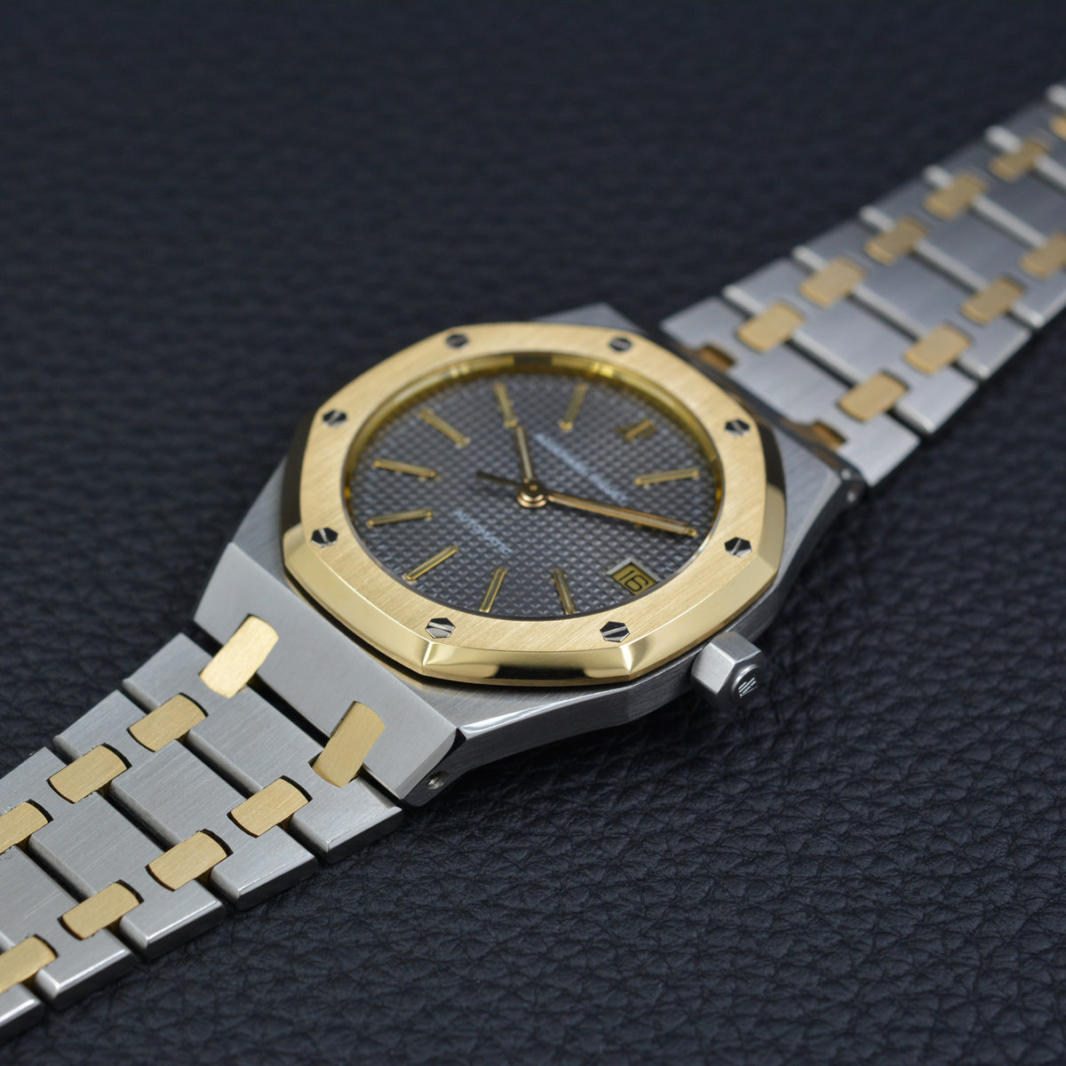 Audemars Piguet Royal Oak 14332 Extrait – ALMA Watches