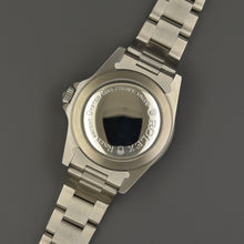 Load image into Gallery viewer, Rolex Sea Dweller 1665